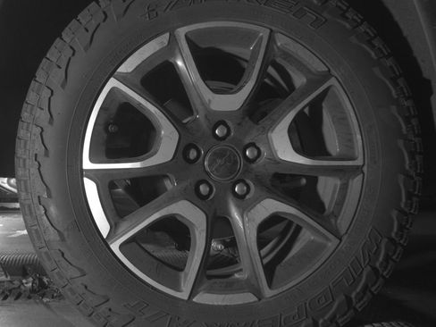 Used 2025 Jeep Compass Trailhawk AWD/4WD image 15