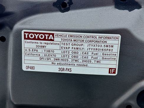 Used 2018 Toyota Highlander XLE FWD image 22