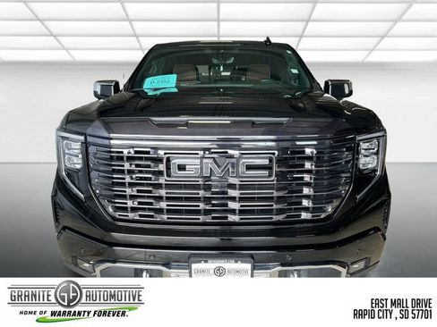 Used 2024 GMC Sierra 1500 Denali Ultimate AWD/4WD image 9