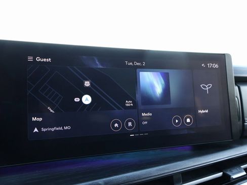 Used 2025 Hyundai Santa Fe Limited image 36