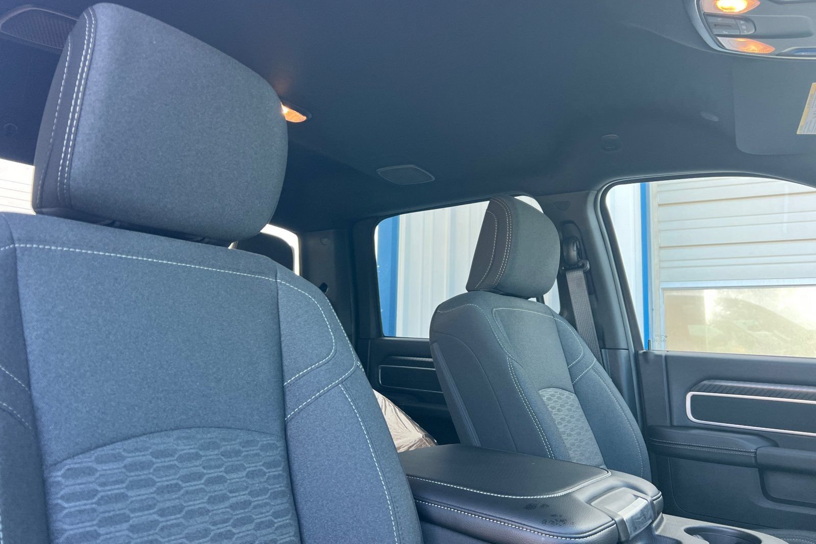 New 2026 RAM 3500 Big Horn AWD/4WD image 15