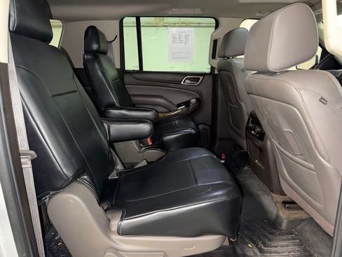 Used 2015 GMC Yukon XL Denali w/ Touring Package AWD/4WD image 20