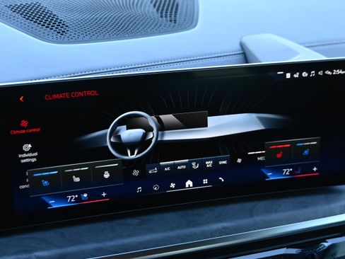 New 2026 BMW X5 sDrive40i w/ Climate Comfort Package image 13