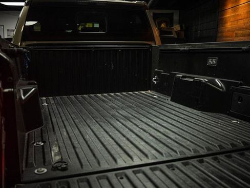 Used 2024 Toyota Tacoma TRD Sport w/ TRD Sport Upgrade Package image 7