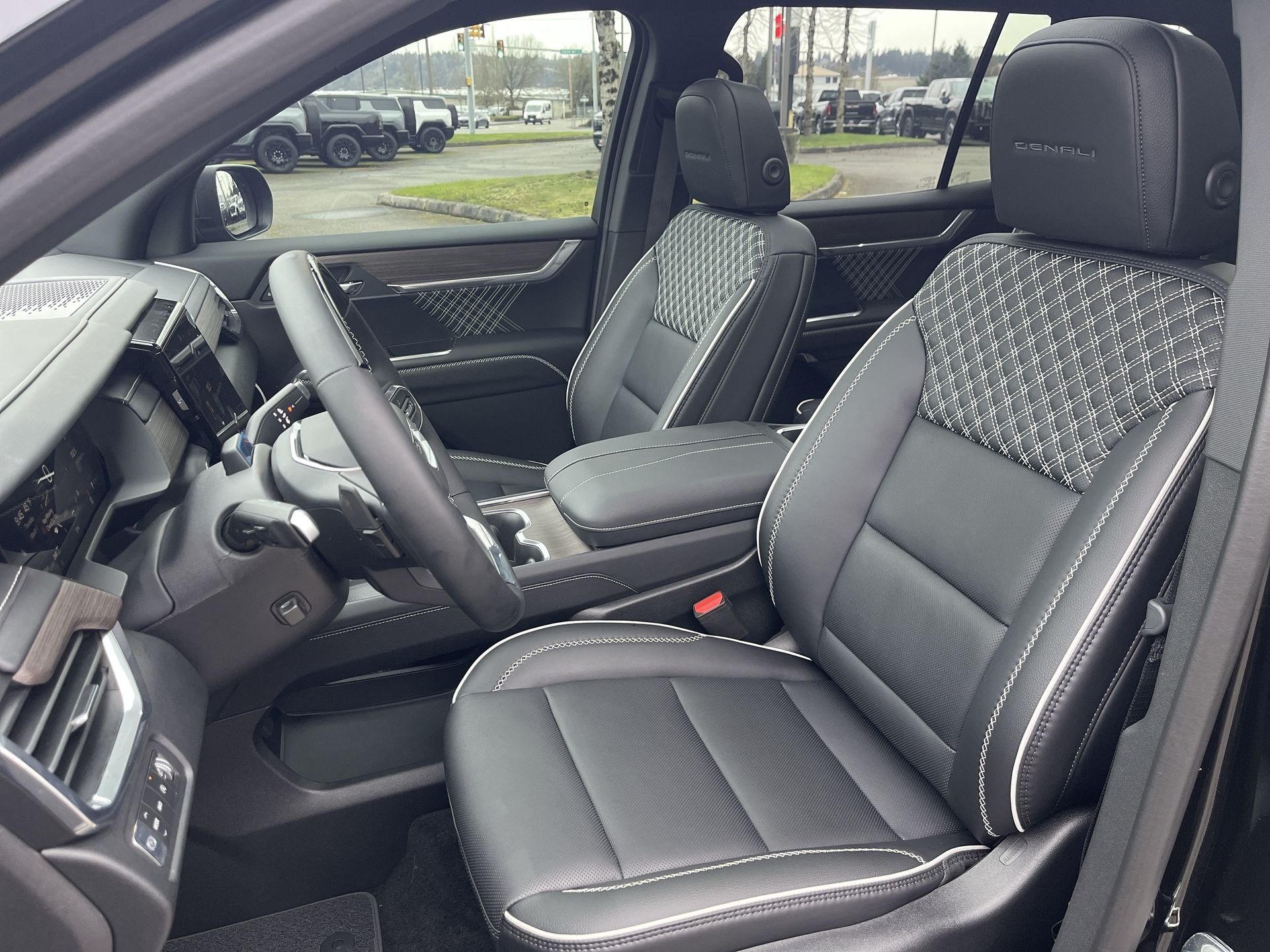 New 2026 GMC Acadia Denali w/ Super Cruise Package AWD/4WD image 56
