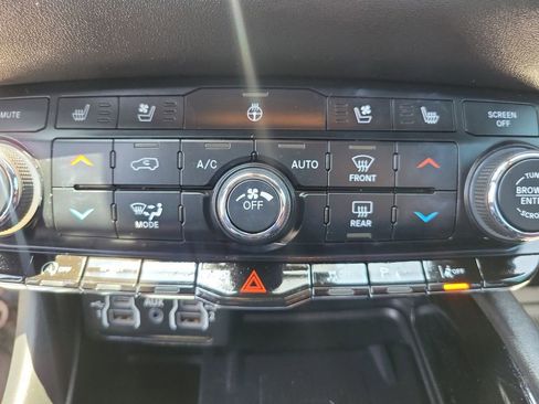 Used 2023 Dodge Durango Citadel RWD image 30