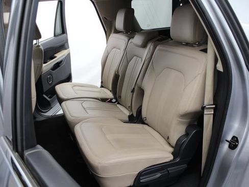 Used 2023 Ford Expedition Max Limited AWD/4WD image 28