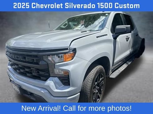 Used 2025 Chevrolet Silverado 1500 Custom w/ LPO, Dark Essentials Package AWD/4WD image 2