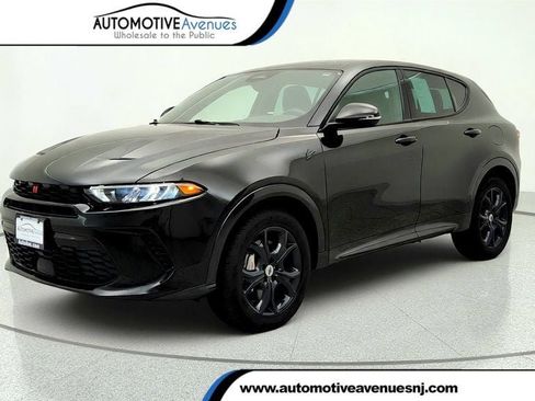 Used 2024 Dodge Hornet R/T w/ R/T Blacktop Package AWD/4WD image 1