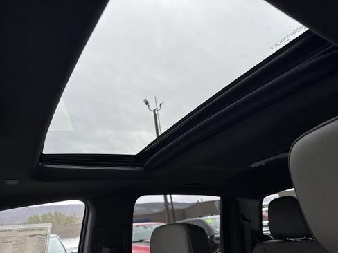 New 2026 Chevrolet Colorado ZR2 w/ Off-Road Front Bumper Package image 28