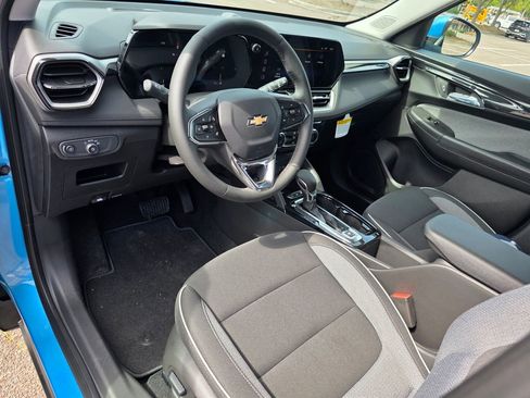 New 2026 Chevrolet TrailBlazer LT w/ Convenience Package image 9