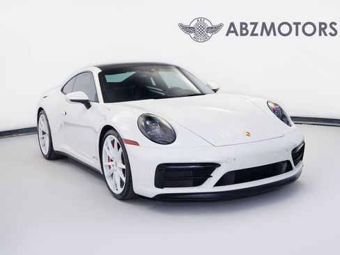 Used 2022 Porsche 911 Carrera 4 GTS AWD/4WD image 1