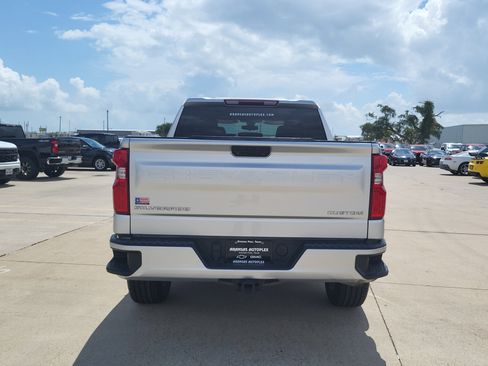 Certified 2021 Chevrolet Silverado 1500 Custom w/ Safety Confidence Package image 6