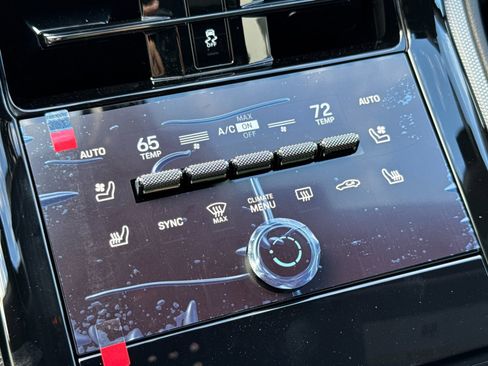 New 2026 Porsche Panamera 4 image 24