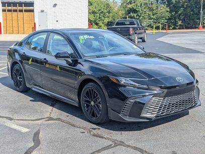 Used 2025 Toyota Camry SE