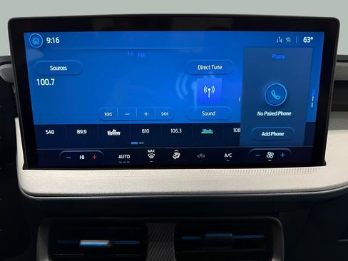 New 2025 Ford Maverick XLT FWD image 23