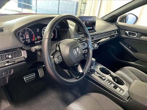 Used 2025 Honda Civic Sport image 8
