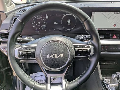Certified 2023 Kia Sportage SX FWD image 31