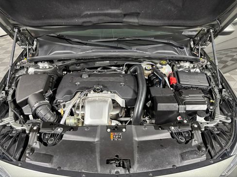 Used 2019 Buick Regal Preferred w/ Driver Confidence Package I FWD image 24