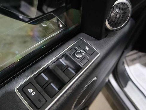 Used 2017 Land Rover Range Rover Supercharged AWD/4WD image 20