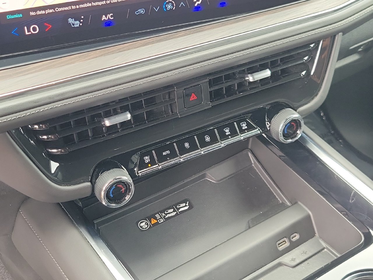 Certified 2025 Chevrolet Tahoe Z71 AWD/4WD image 26