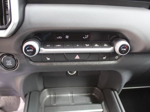 Certified 2025 MAZDA CX-50 AWD 2.5 S w/ Preferred Package image 22