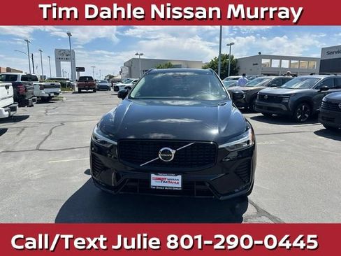 Used 2023 Volvo XC60 B5 Ultimate AWD/4WD image 4