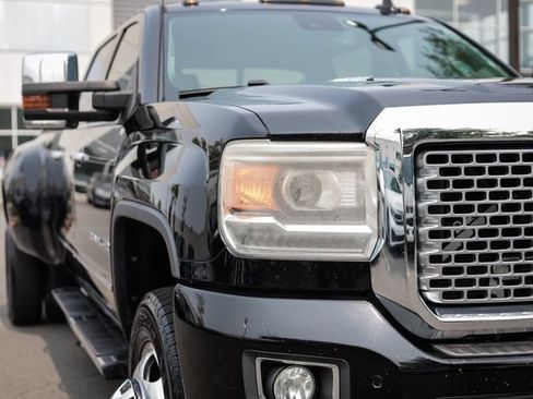 Used 2015 GMC Sierra 3500 Denali w/ Duramax Plus Package AWD/4WD image 14