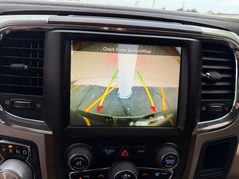 Used 2016 RAM 1500 Laramie w/ Convenience Group AWD/4WD image 42