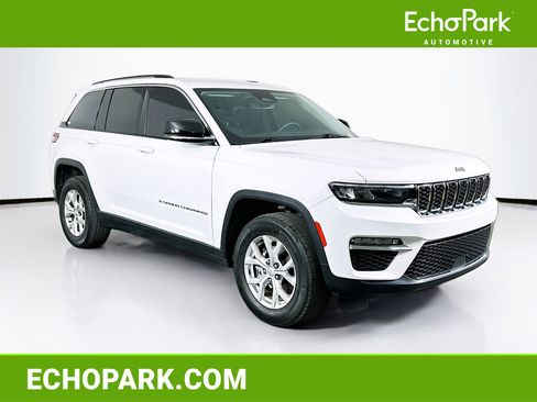 Used 2023 Jeep Grand Cherokee Limited image 1