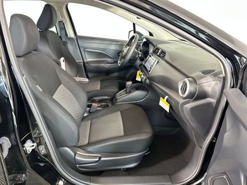 Used 2024 Nissan Versa S w/ S Plus Package image 28