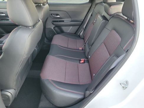 New 2026 Nissan Kicks SR image 12