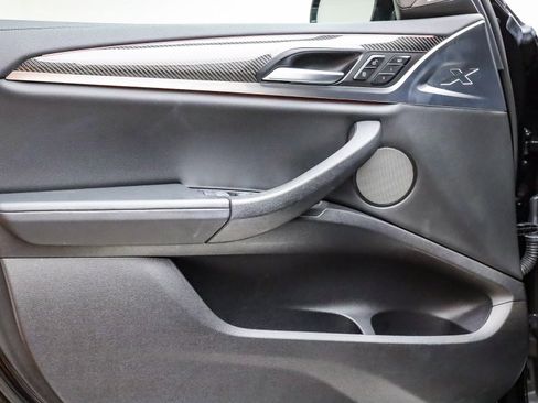 Certified 2023 BMW X4 M40i w/ Premium Package image 21