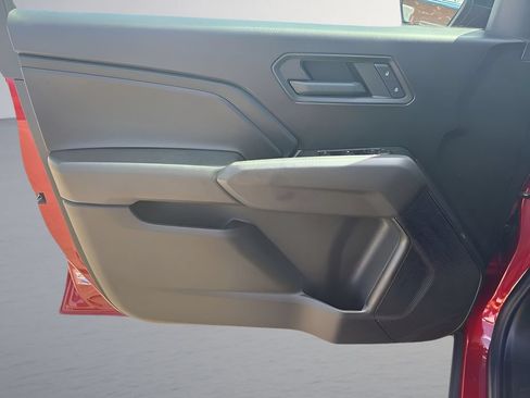 Used 2026 Chevrolet Colorado Trail Boss AWD/4WD image 14