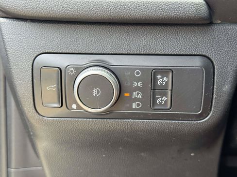 Used 2020 Ford Escape Titanium AWD/4WD image 17