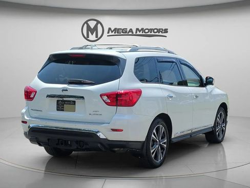 Used 2020 Nissan Pathfinder Platinum AWD/4WD image 7