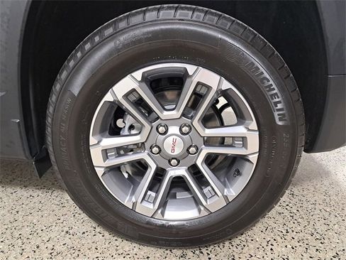 Used 2026 GMC Terrain Elevation image 8