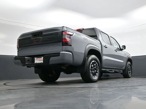 Used 2025 Nissan Frontier PRO-4X w/ Pro Convenience Package image 32