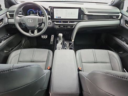Used 2025 Toyota Camry XSE image 17