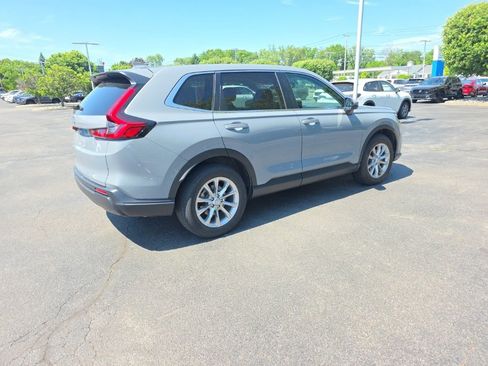 Used 2023 Honda CR-V EX image 7