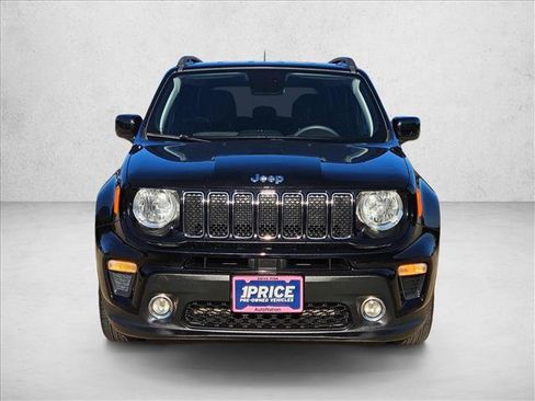 Used 2020 Jeep Renegade Latitude FWD image 2