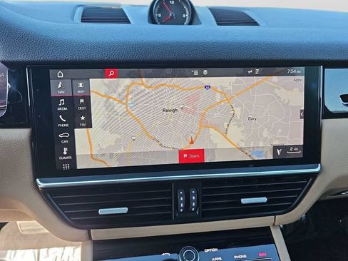 Used 2019 Porsche Cayenne S AWD/4WD image 18