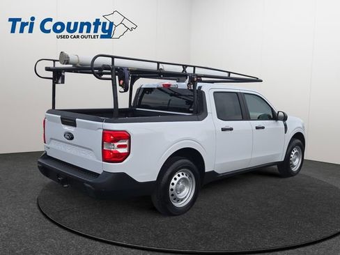 Used 2025 Ford Maverick XLT w/ Equipment Group 302A AWD/4WD image 8