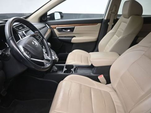 Used 2017 Honda CR-V Touring image 17