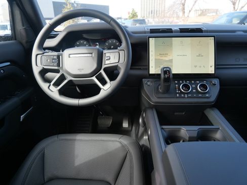 New 2026 Land Rover Defender 110 X-Dynamic SE AWD/4WD image 9