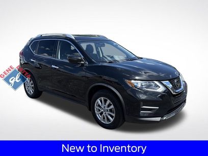 Used 2018 Nissan Rogue SV