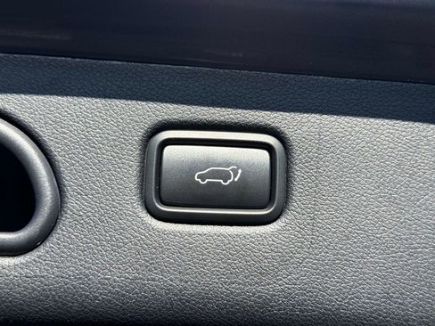 Used 2022 Kia Sportage EX image 13