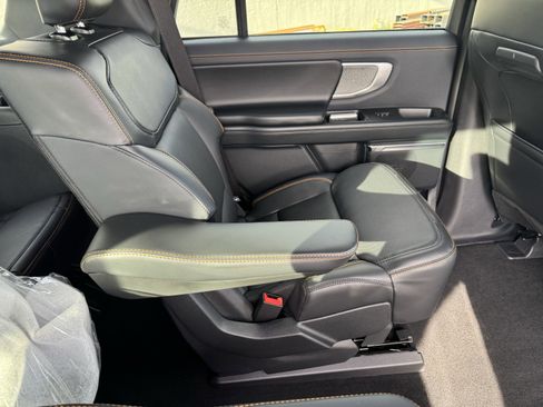 New 2026 Ford Expedition Tremor image 12