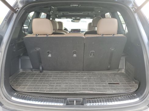 Used 2021 Kia Telluride SX w/ SX Prestige Package image 10