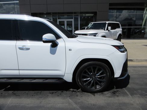 Used 2024 Lexus LX 600 F Sport AWD/4WD image 13